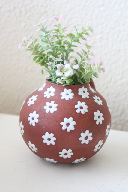 Petapeta北欧雑貨ショップ デンマーク陶器 Zeuthen 壁掛け花瓶